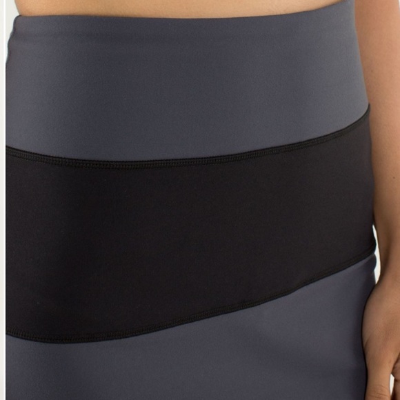 NWOT Lululemon Yoga Over Skirt Coal / Black | Sz 6 | Rare | Vintage | Midi Skirt - Picture 8 of 13